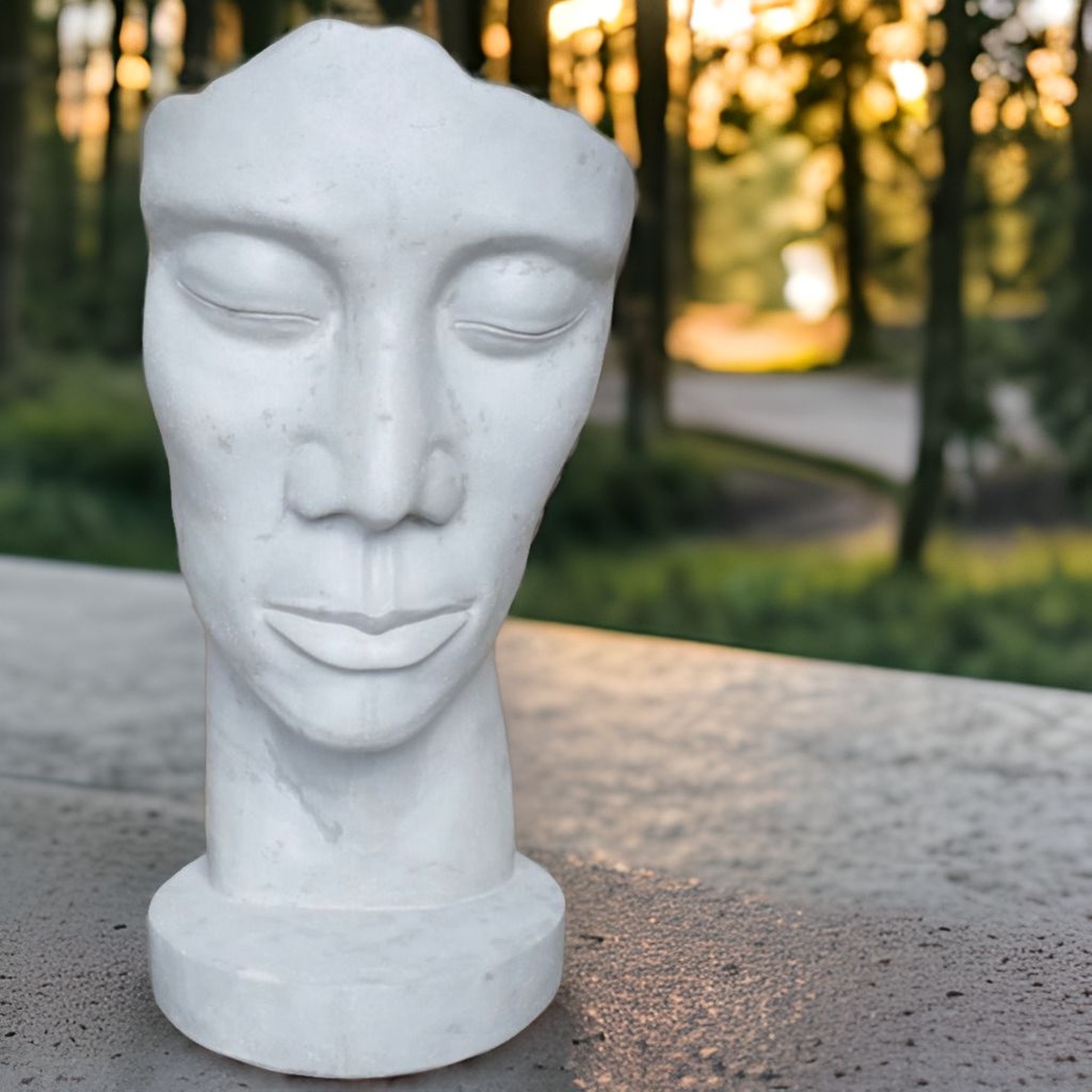 Gartenfigur Gesicht männlich aus Steinguss