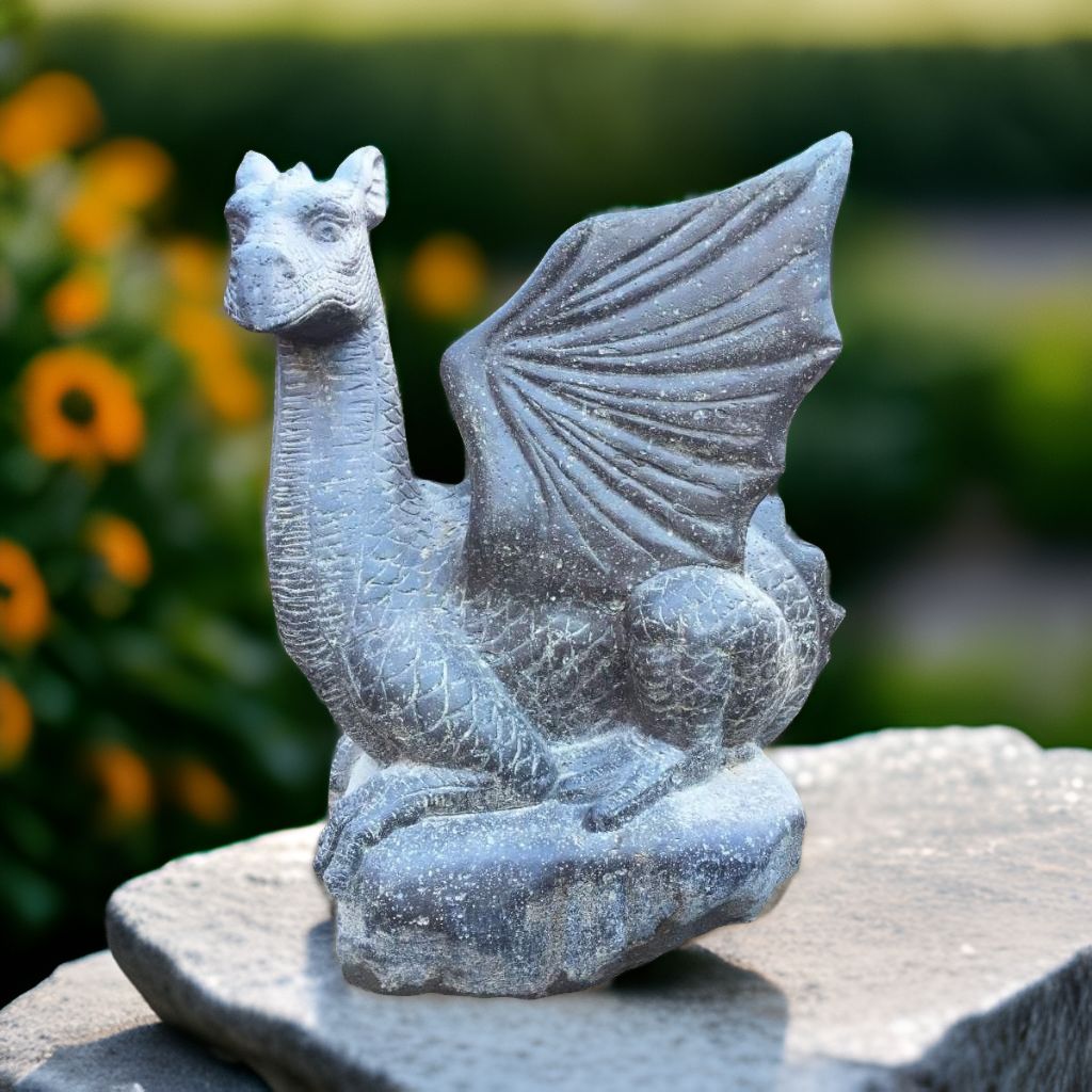 Drache Gartenfigur aus Steinguss
