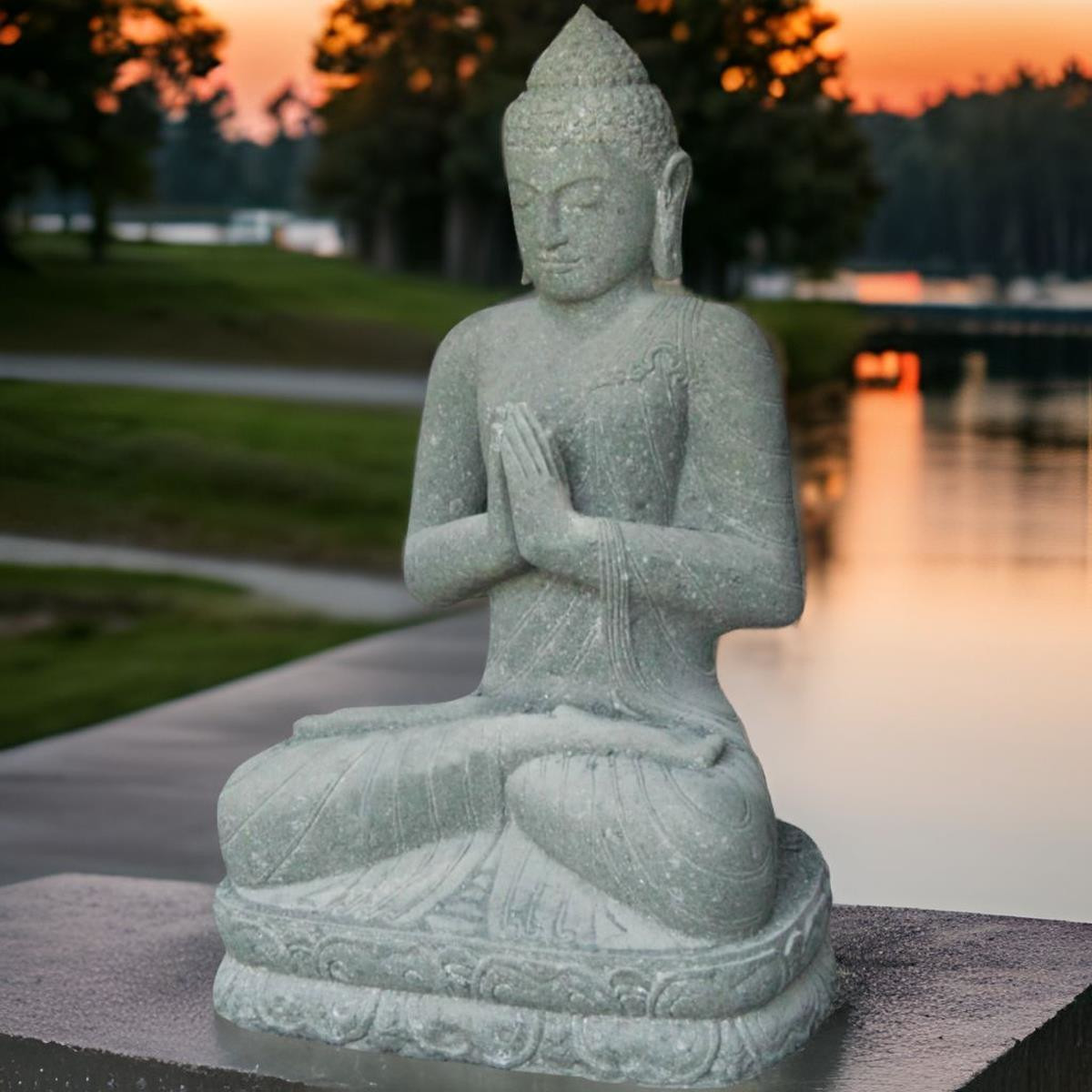 Sitzende Buddha Steinfigur