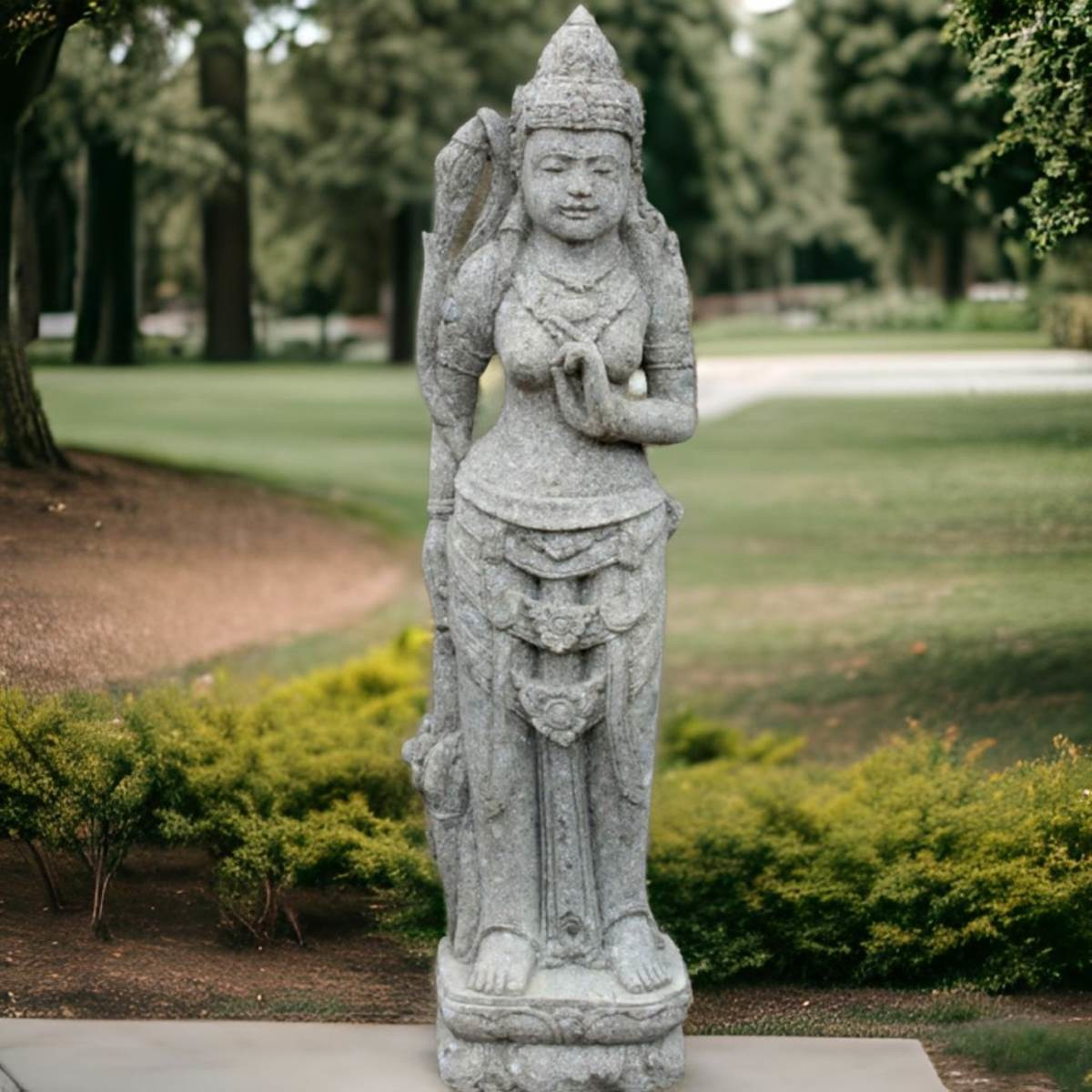 Reisgöttin Dewi Sri Statue