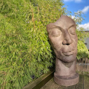 Gartenfigur Gesicht