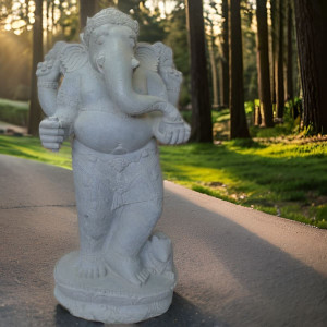 Große Ganesha Gartenfigur