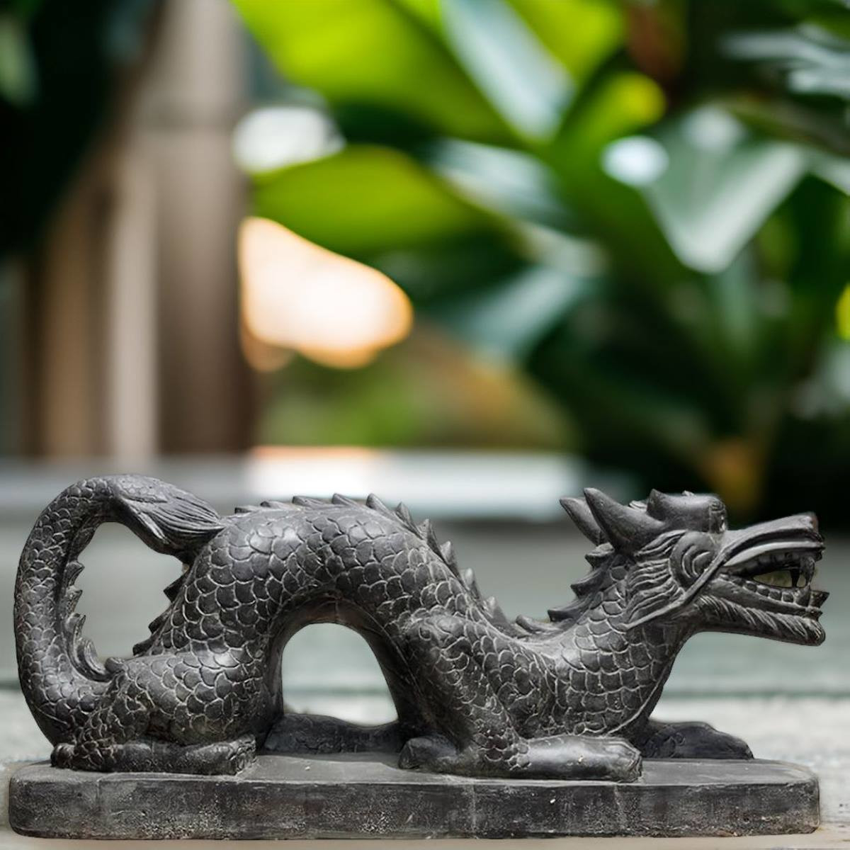 Gartenfigur Chinesischer Drache box