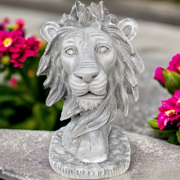 Löwenkopf Gartenfigur