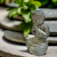 Gartenfigur Mönch "Nichts sprechen"