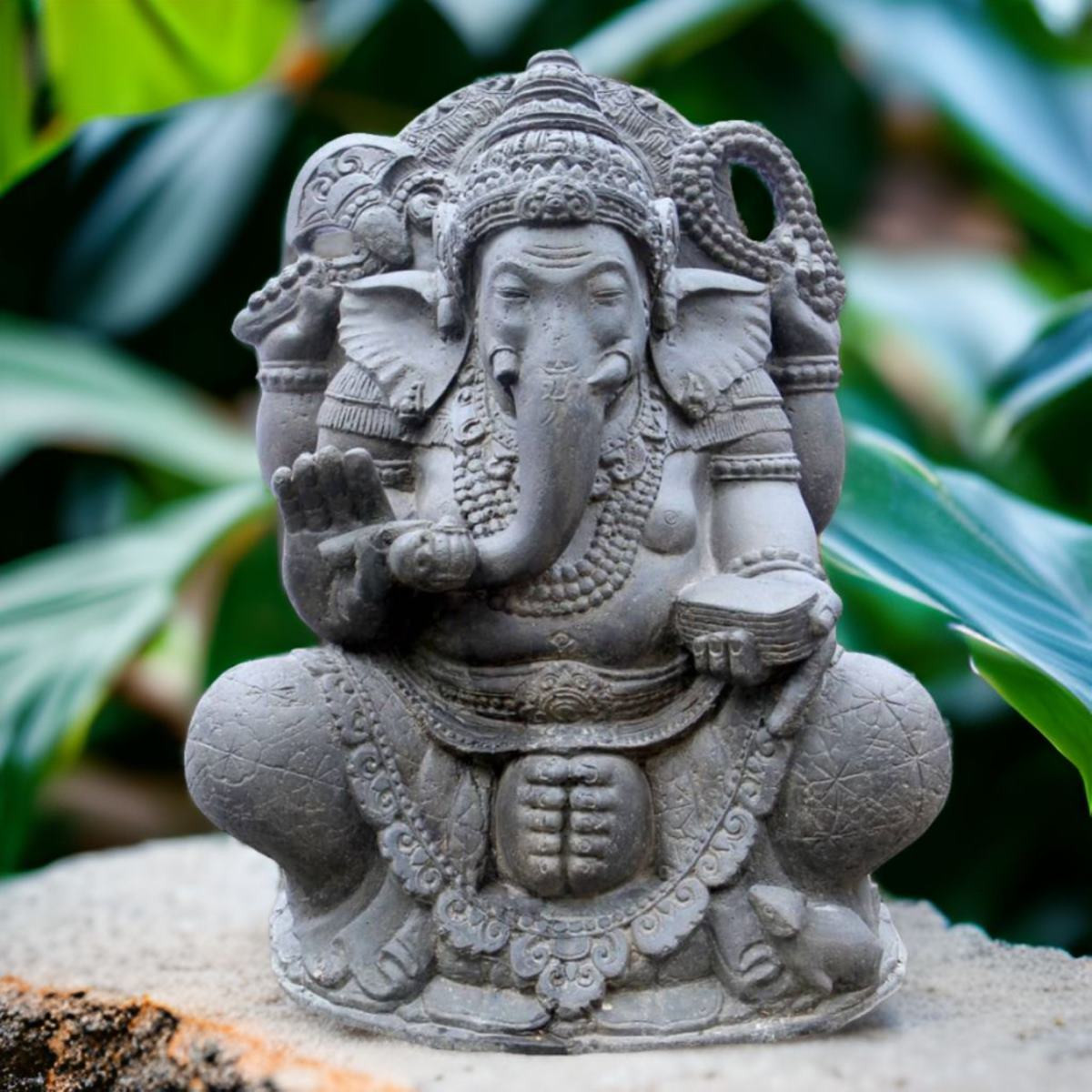 Sitzender Ganesha Steinfigur