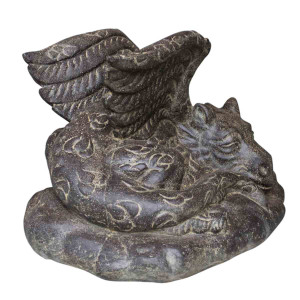 Gartenfigur liegender Drache